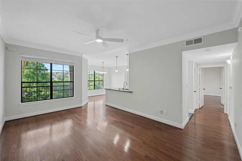 Virtual tour of 7701 Rialto Blvd Unit #1127
