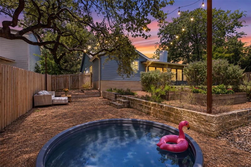 Virtual tour of 7703 Keswick DR