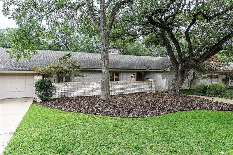 Virtual tour of 7705 Shadyrock Dr