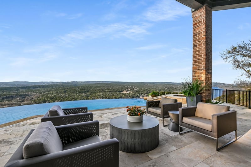 Virtual tour of 78 Pascal LN