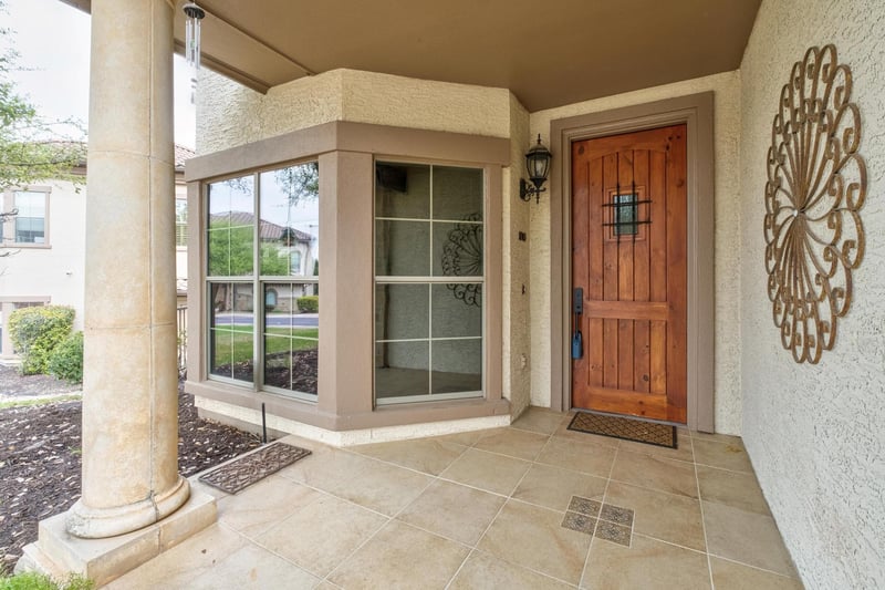 Virtual tour of 7800 Southwest PKWY Unit #1010