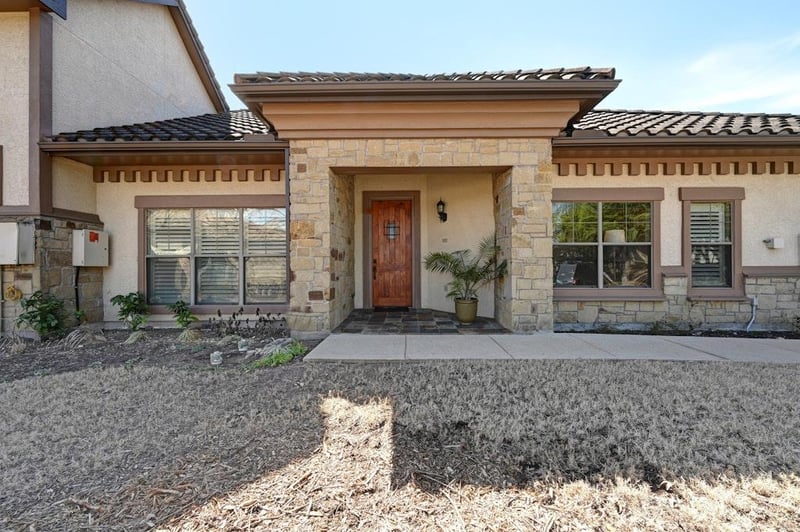 Virtual tour of 7800 Southwest PKWY Unit #110