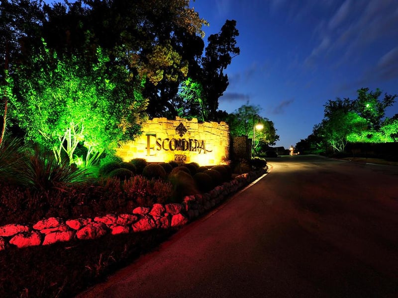 Virtual tour of 7800 SOUTHWEST Pkwy Unit #414