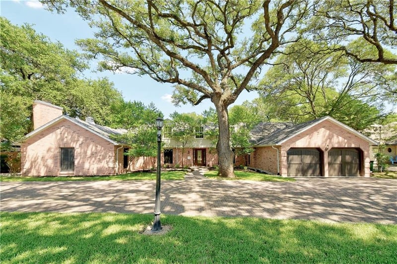 Virtual tour of 7801 Mesa DR