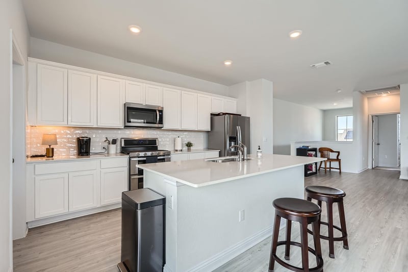 Virtual tour of 7806 Norah Dr