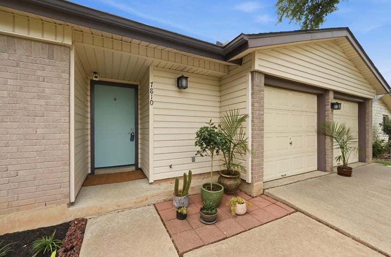Virtual tour of 7810 Wakefield DR