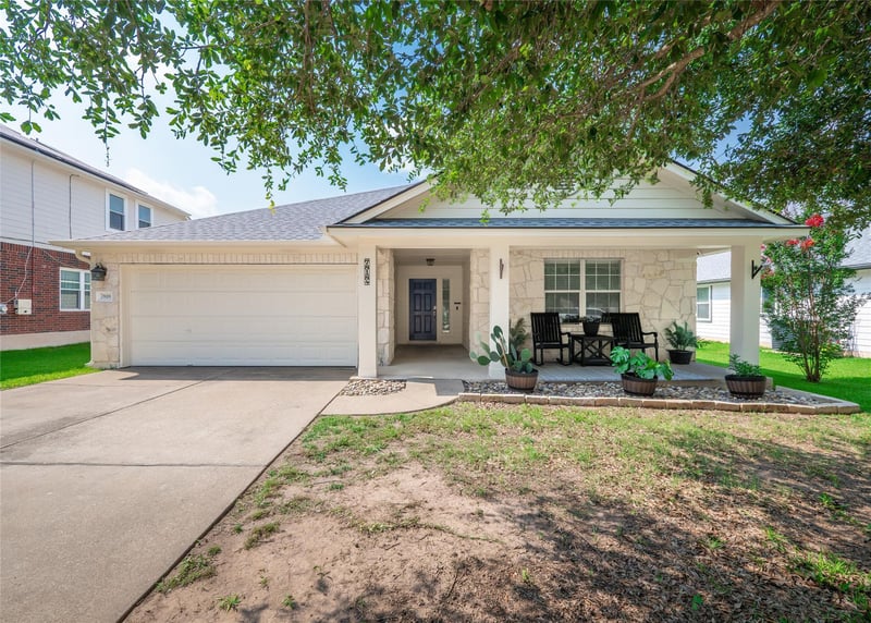 Virtual tour of 7818 Squirrel Hollow DR