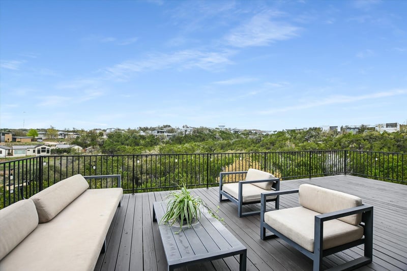 Virtual tour of 7837 Aria LOOP