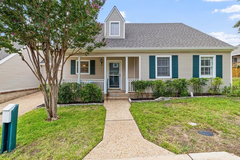 Virtual tour of 7901 Griffin CT