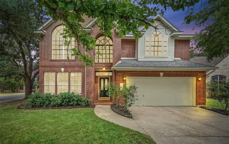 Virtual tour of 7901 Henry Kinney ROW