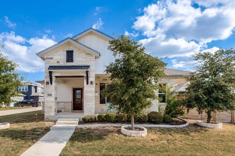 Virtual tour of 7909 Donnelley Dr