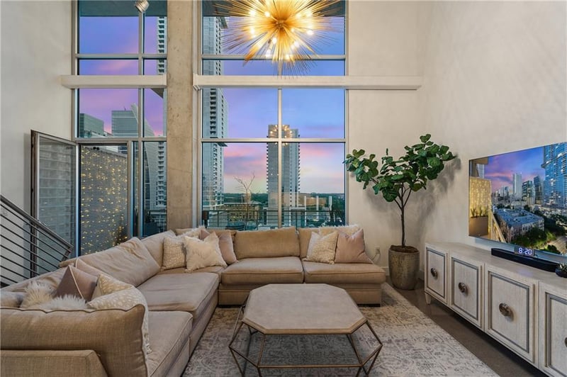 Virtual tour of 800 W 5th ST Unit #1108