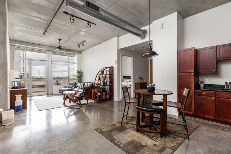 Virtual tour of 800 W 5th St Unit #507