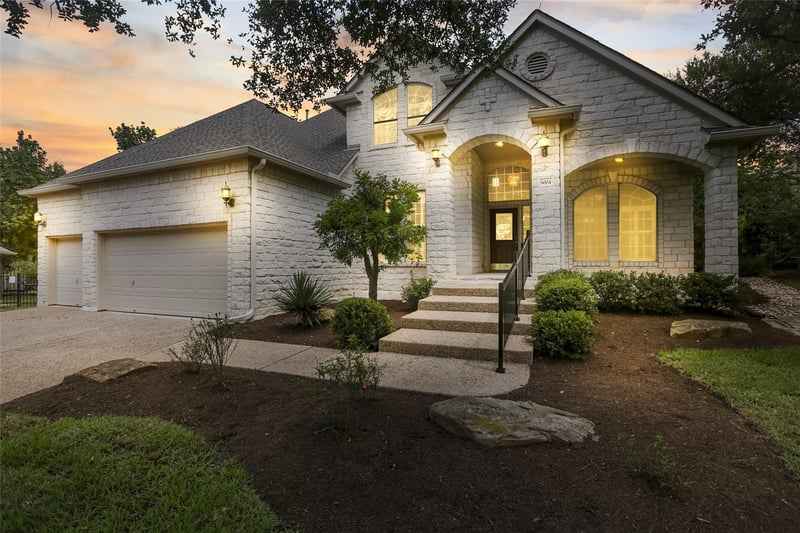 Virtual tour of 8004 Tahoe Parke CIR