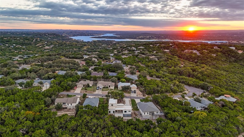 Virtual tour of 8009 Flintlock Cir