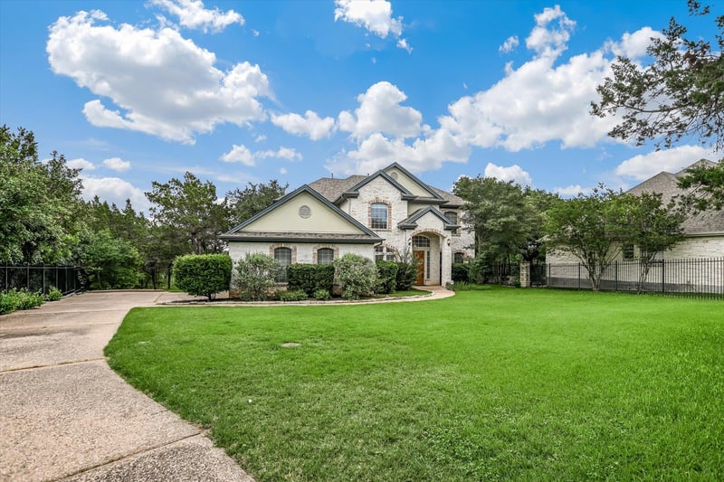 Virtual tour of 801 Chrissys CV