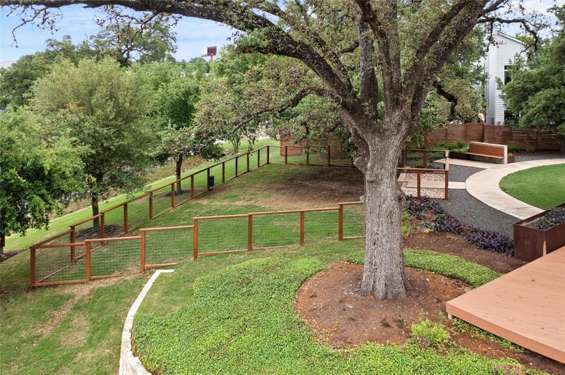 Virtual tour of 801 N Bluff DR Unit #28