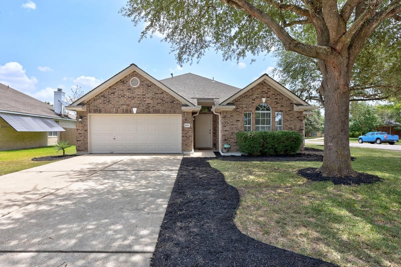 Virtual tour of 801 Wild Petunia WAY