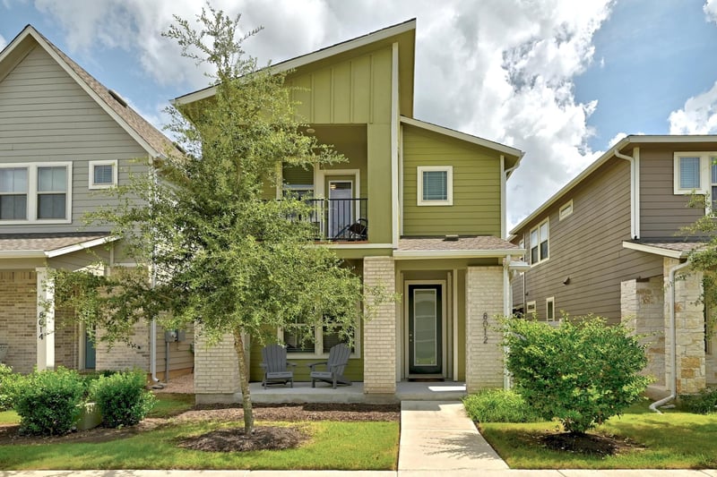 Virtual tour of 8012 Mellencamp Dr