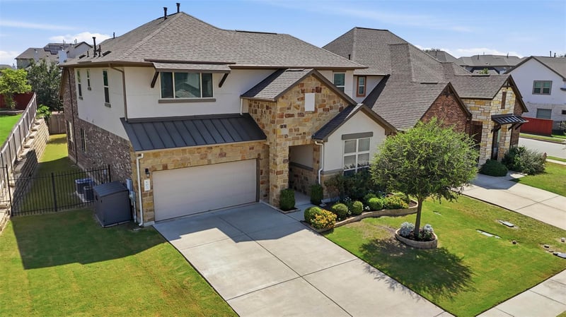 Virtual tour of 802 Kingston PL