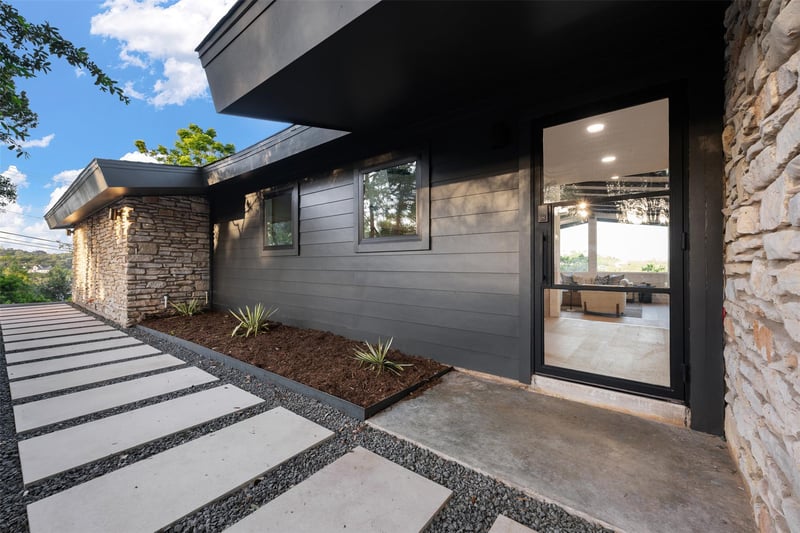 Virtual tour of 803 Terrace Mountain DR
