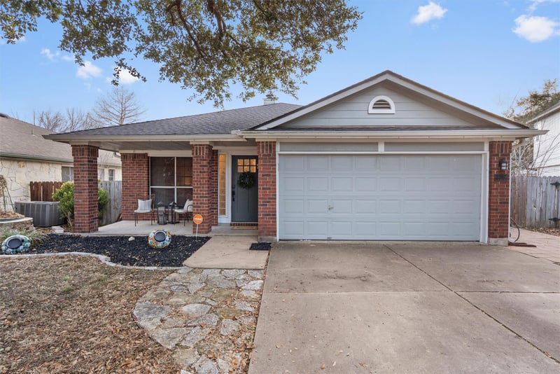 Virtual tour of 805 Dornach Ct