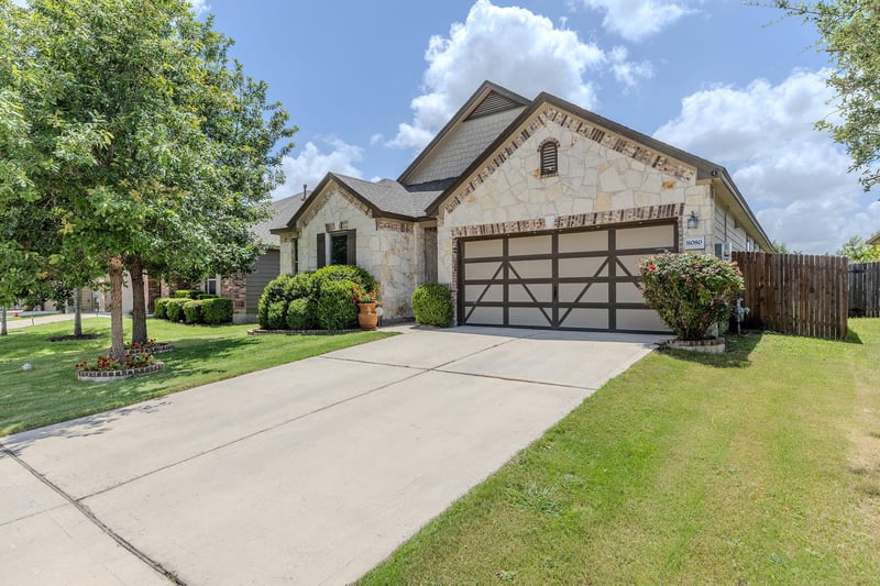 Virtual tour of 8080 Gato LN