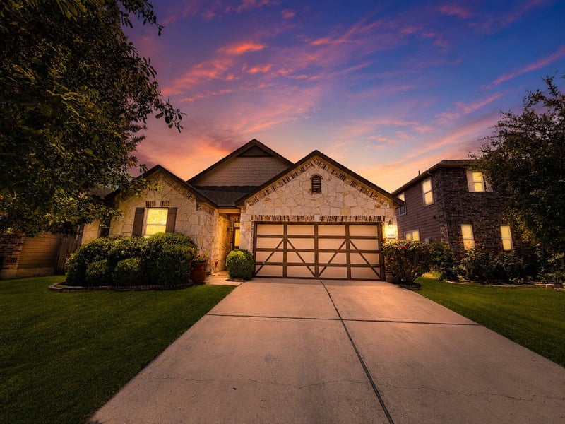 Virtual tour of 8080 Gato LN