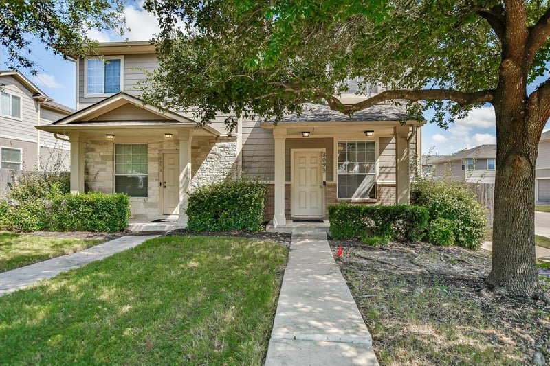 Virtual tour of 809 Sebastian BND Unit #B