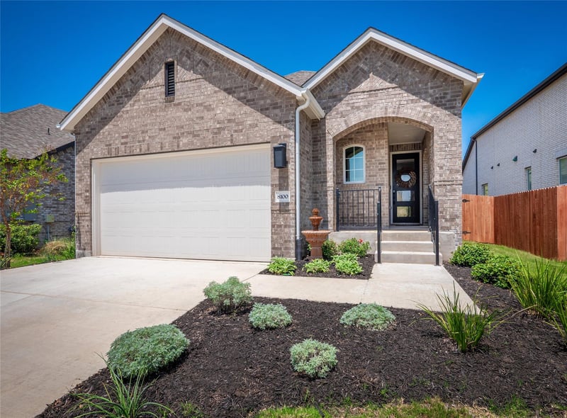 Virtual tour of 8100 Purple Aster Pass