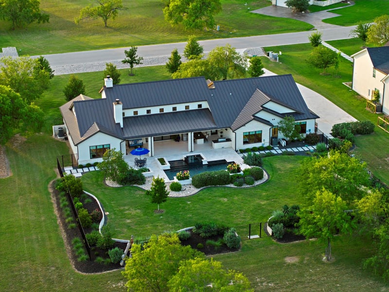Virtual tour of 811 Wade RD
