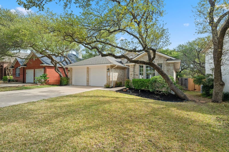 Virtual tour of 8117 Cheno Cortina TRL
