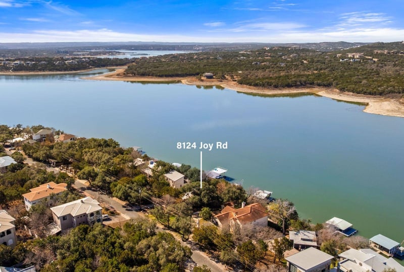 Virtual tour of 8124 Joy RD