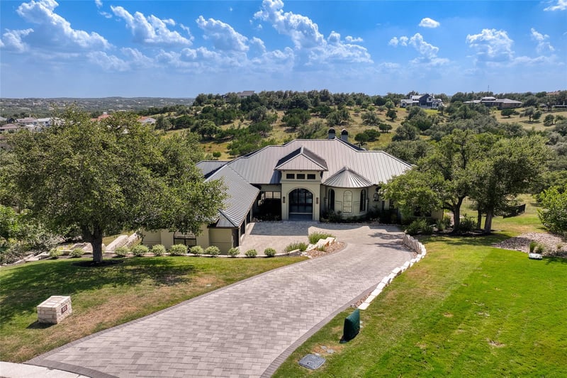 Virtual tour of 8132 Magnolia Ridge CV
