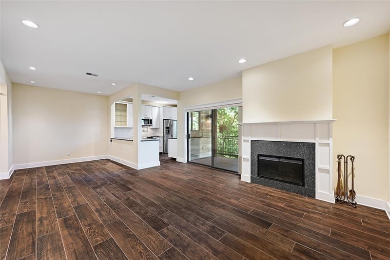Virtual tour of 8200 Neely Dr Unit #120