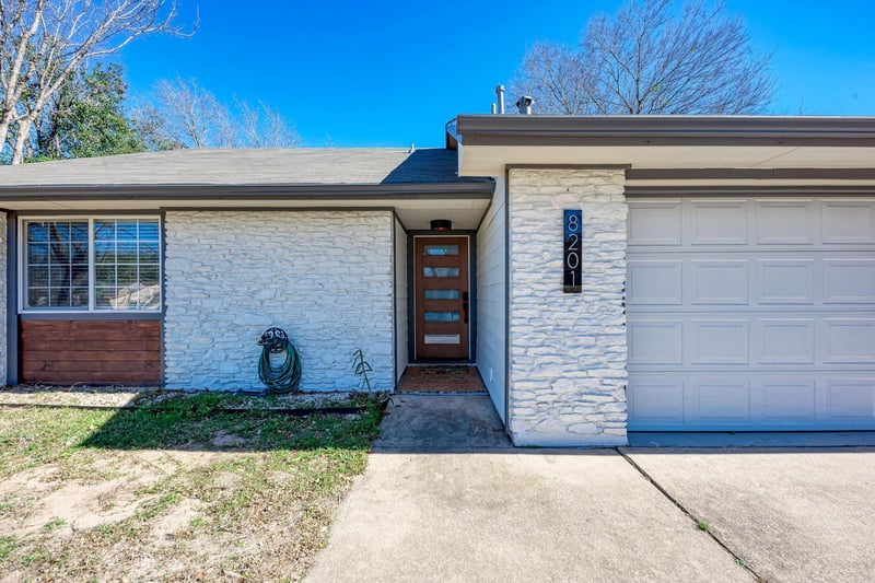 Virtual tour of 8201 Belclaire LN