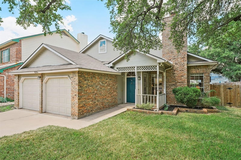 Virtual tour of 8204 Cahill Dr