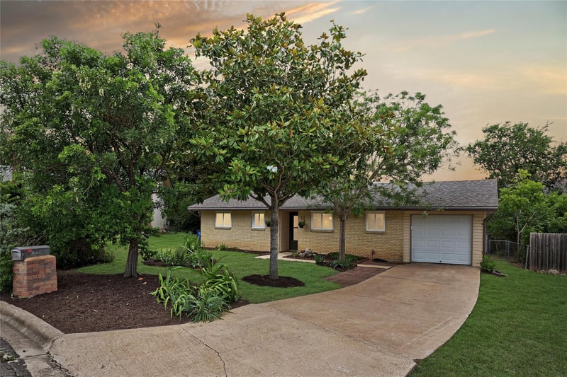 Virtual tour of 8204 Kellog CT
