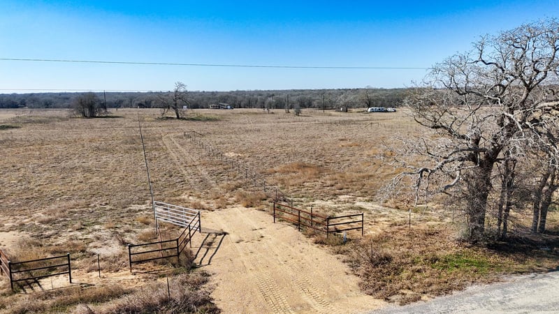 Virtual tour of 8244 Old Colony Line Rd
