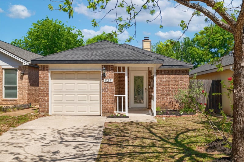 Virtual tour of 827 Topaz Ln