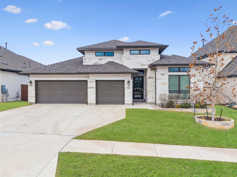 Virtual tour of 828 Teakmill Trl