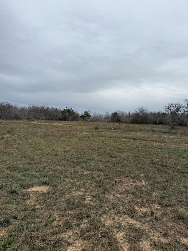 Virtual tour of 8300 Pettytown Rd