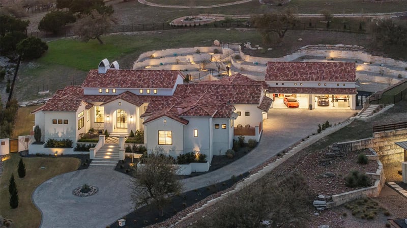 Virtual tour of 8304 Verde Mesa CV