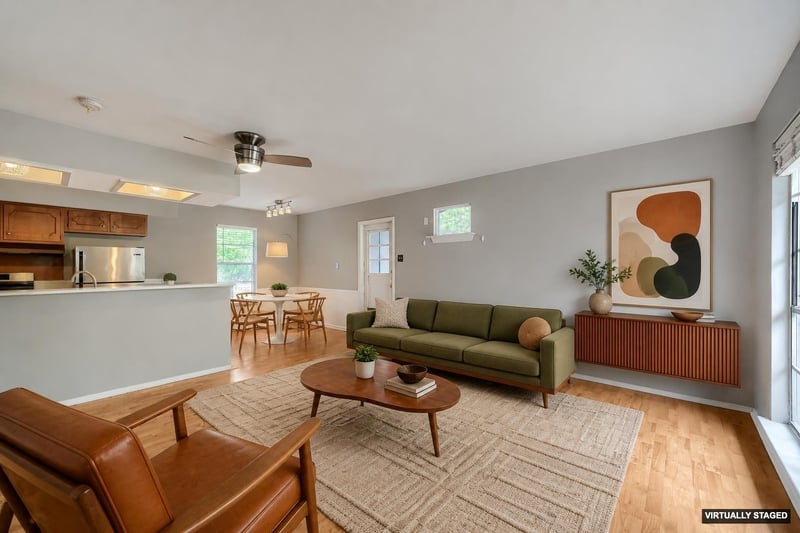 Virtual tour of 8308 Hathaway DR