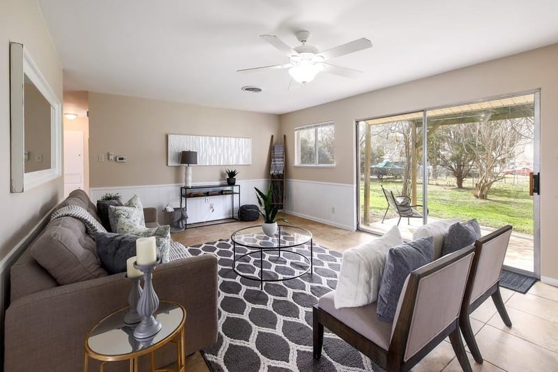 Virtual tour of 8308 Renton Dr