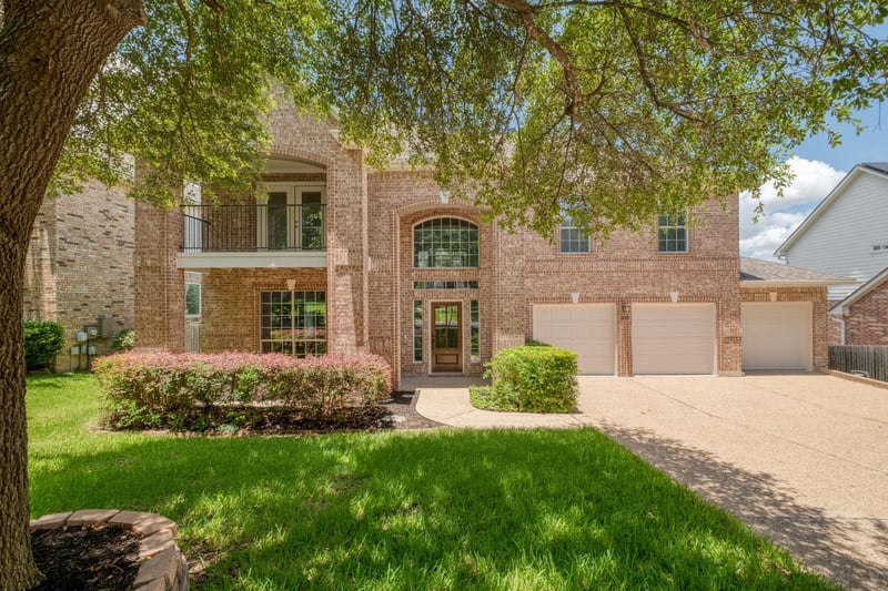 Virtual tour of 8311 Lofty LN