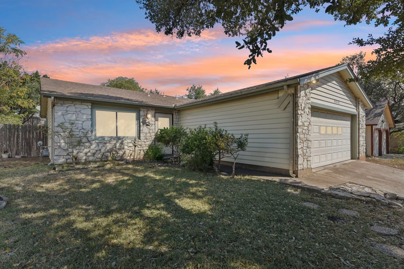 Virtual tour of 8318 Gallatin Dr