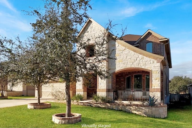 Virtual tour of 833 Richardson LN
