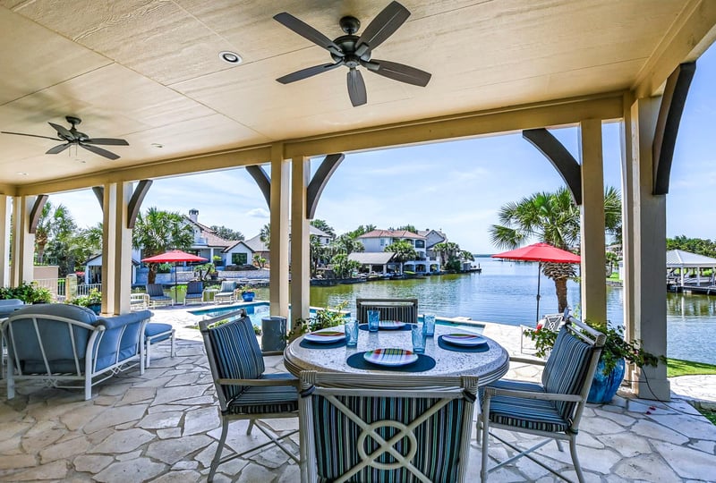 Virtual tour of 84 Applehead Island DR