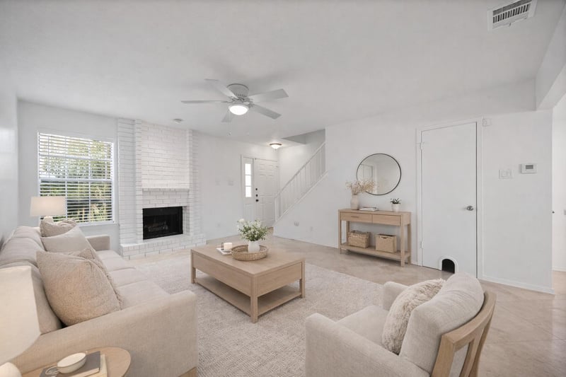 Virtual tour of 8400 Jamestown DR Unit #226
